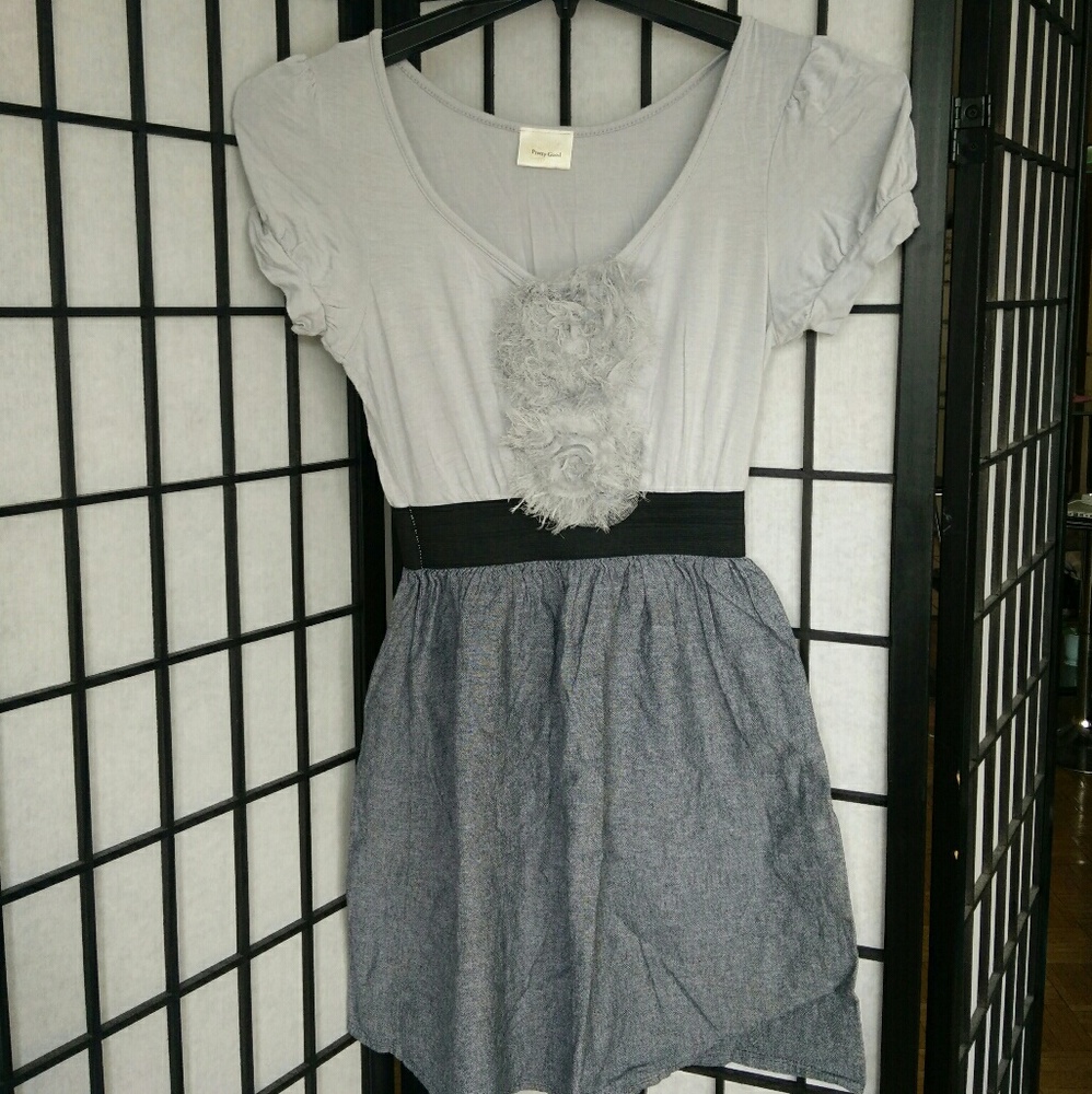 Gray Floral Detail Dress